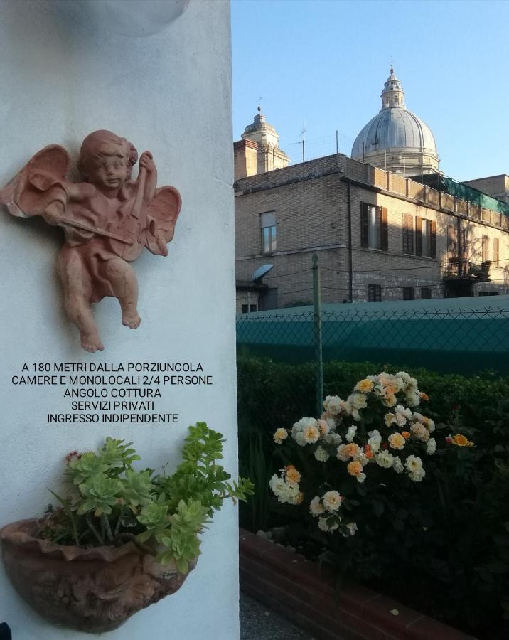 La Corte Degli Angeli Locazioni Turistiche Assisi Eksteriør bilde