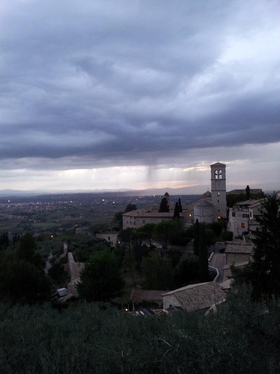 La Corte Degli Angeli Locazioni Turistiche Leilighet Assisi Eksteriør bilde