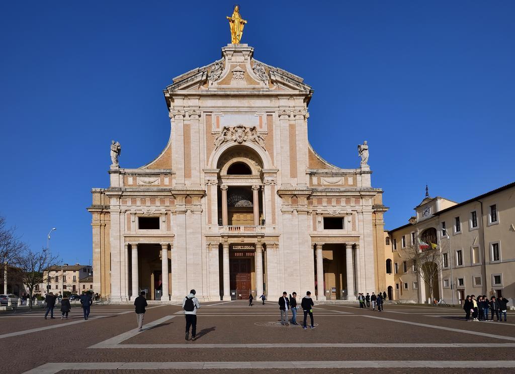La Corte Degli Angeli Locazioni Turistiche Assisi Eksteriør bilde
